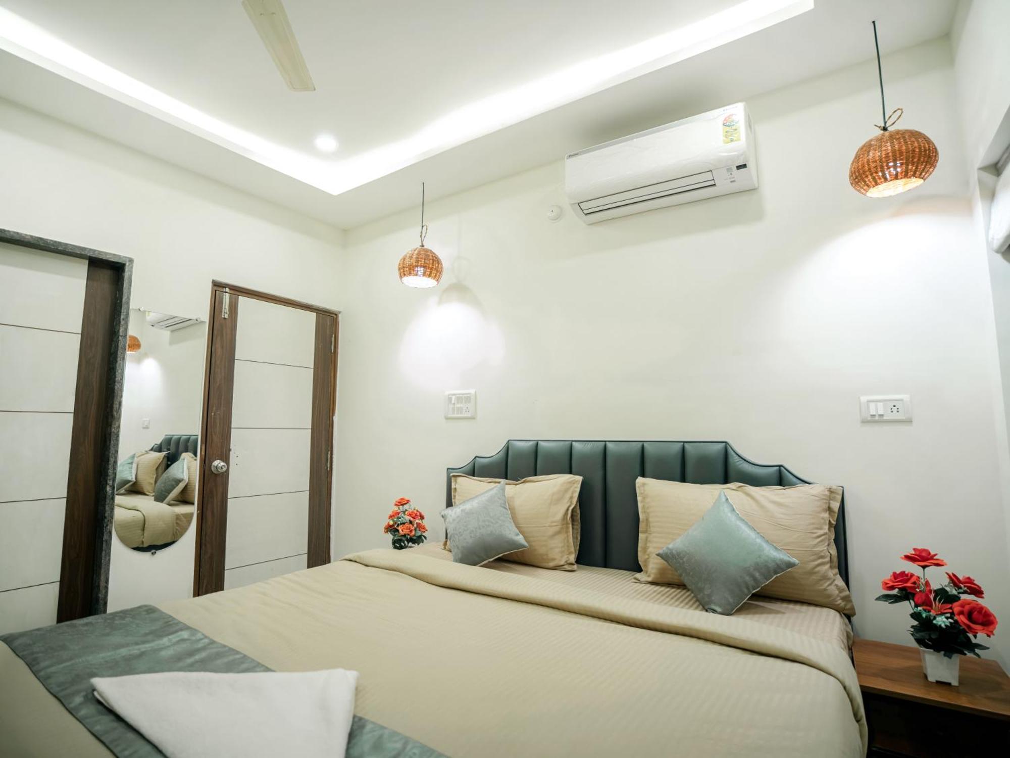 היידראבד Hotel Euphoria Airport Zone מראה חיצוני תמונה